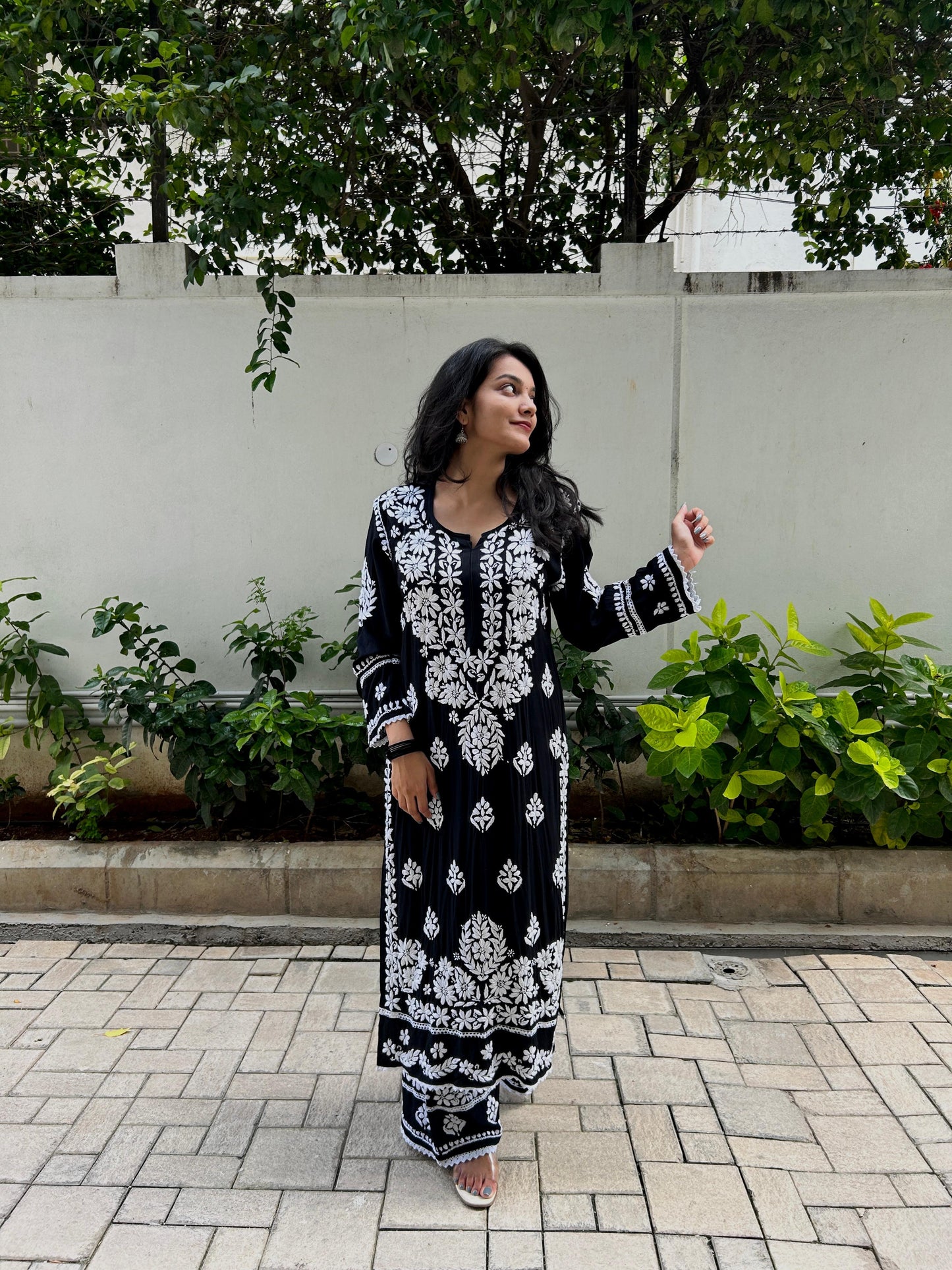 Chikankari work kurti pant set