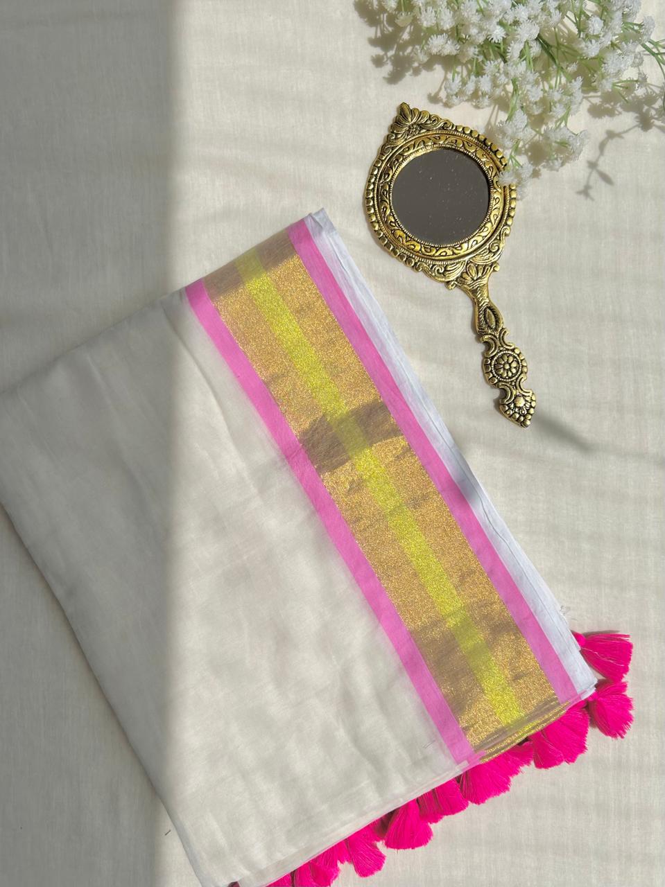 Mul mul cotton saree with zari border