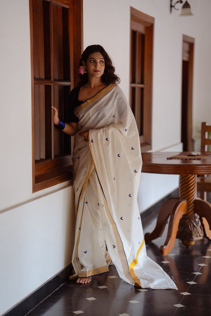Kasavu saree in embroidery - Russian violet