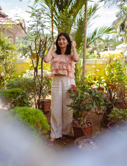 Sleeveless Ruffle top beige