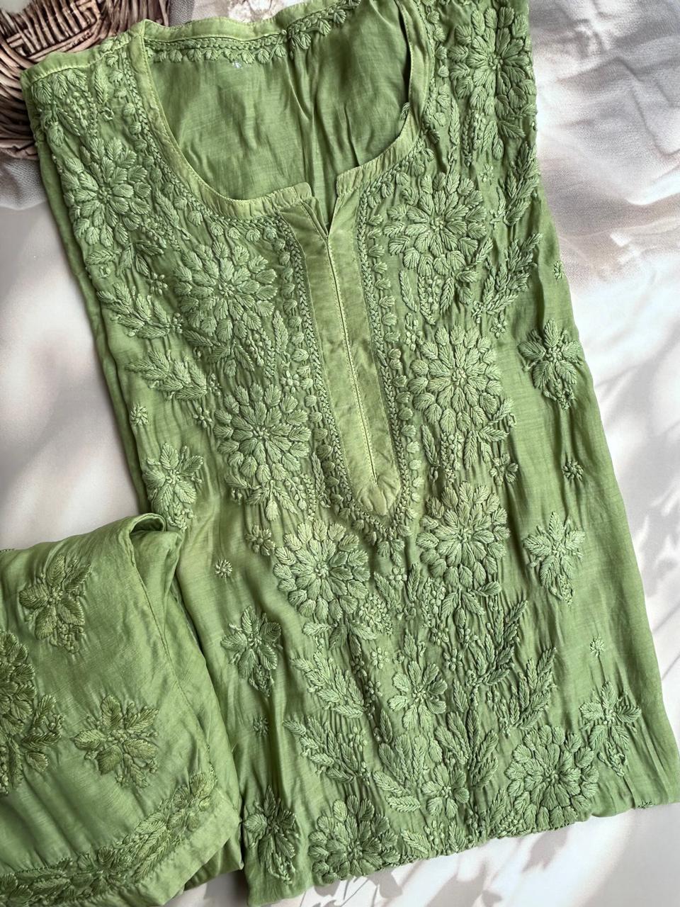 Muslin Chikankari handwork kurta set