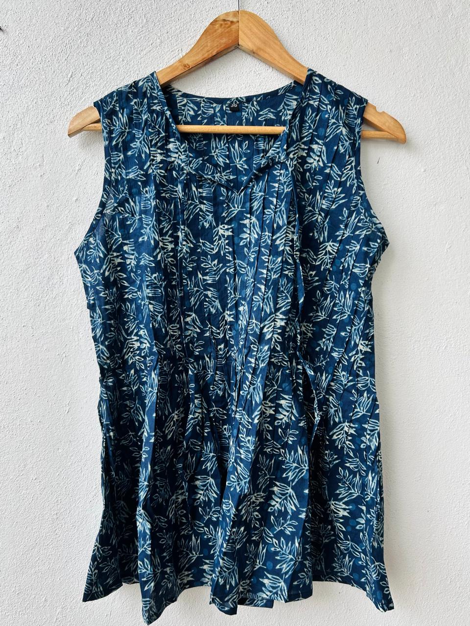 Cotton Sleeveless pintucks Kurti