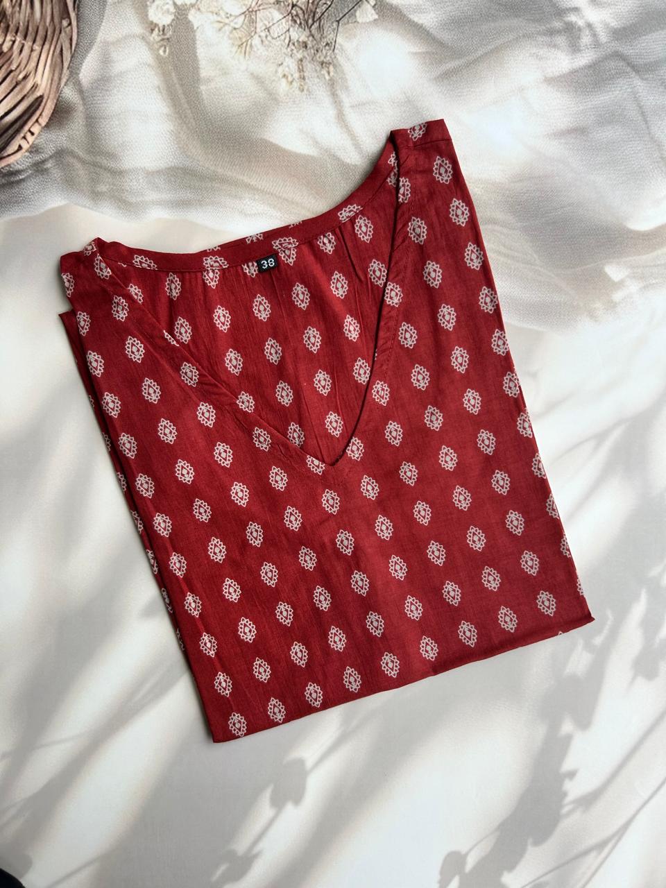 Cotton Sleeveless Short Kurti