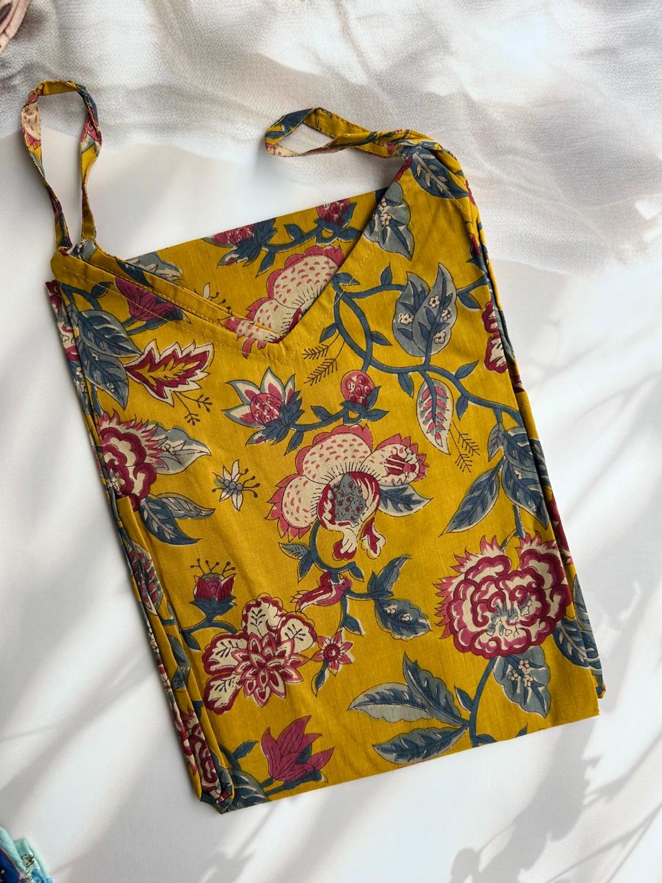 Cotton Sleeveless kurti