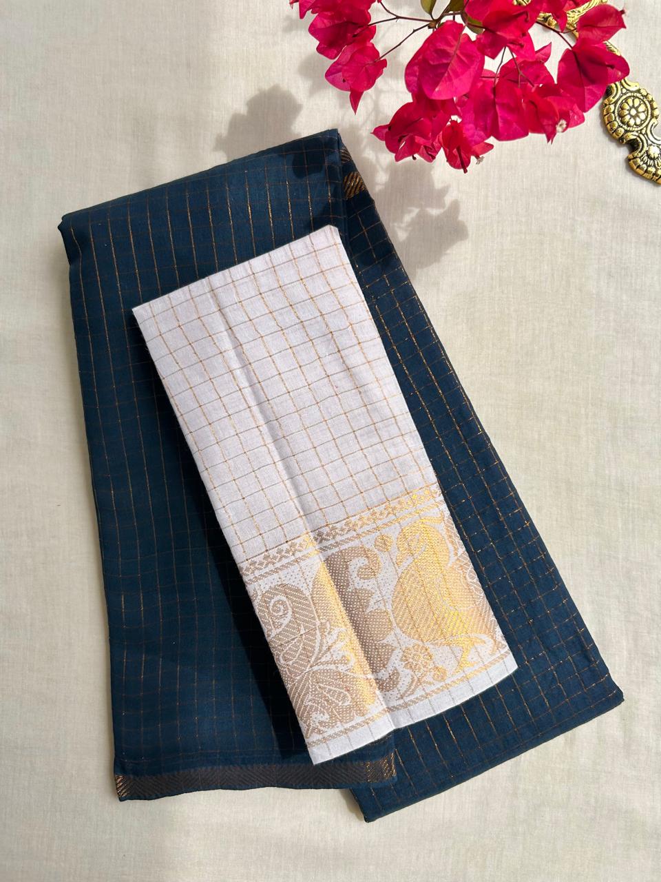 Madurai Sungudi saree in checks