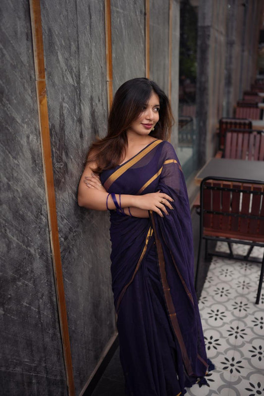 Mul mul saree with zari border