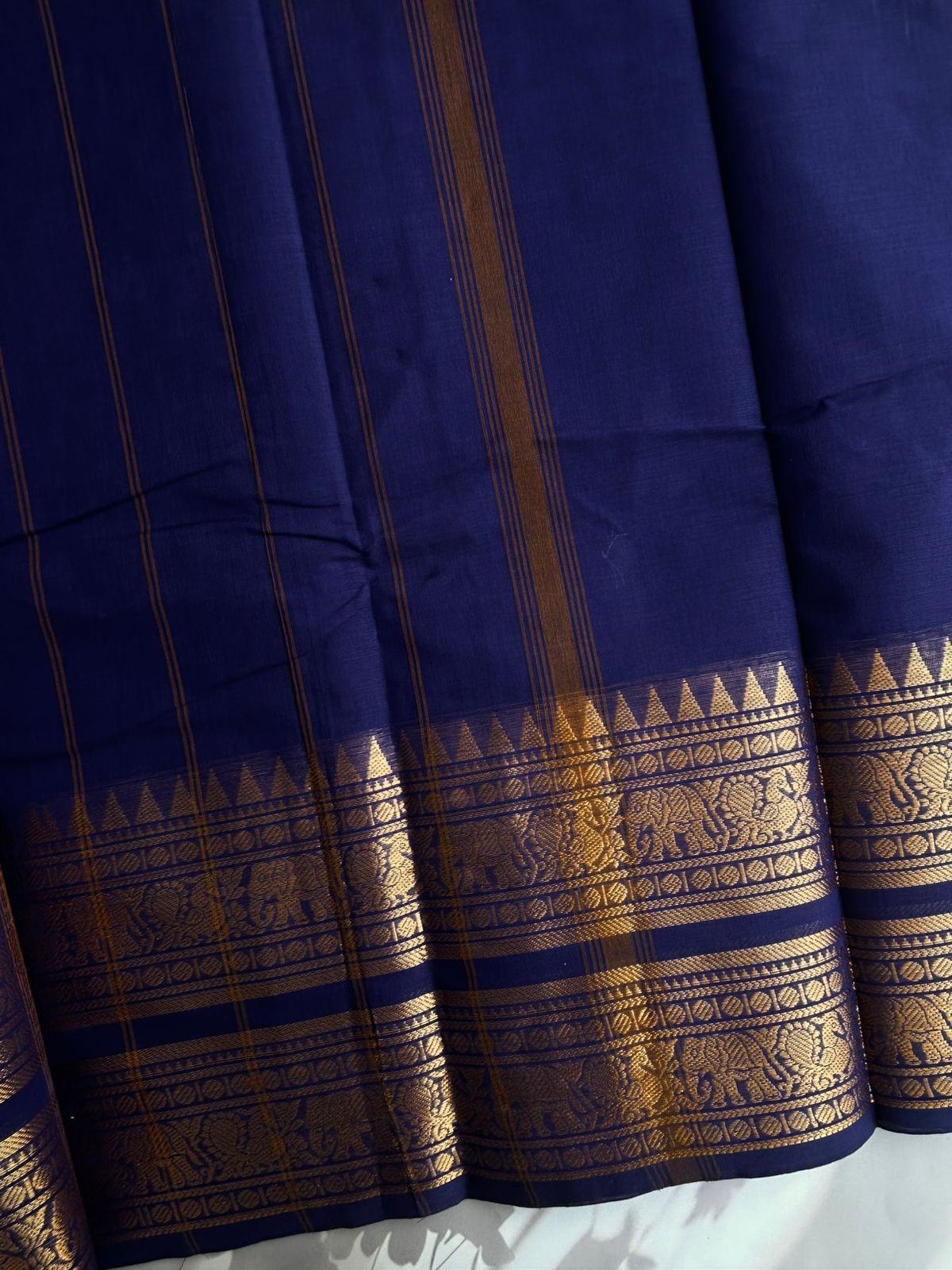 Kanchi cotton saree with rettapet border