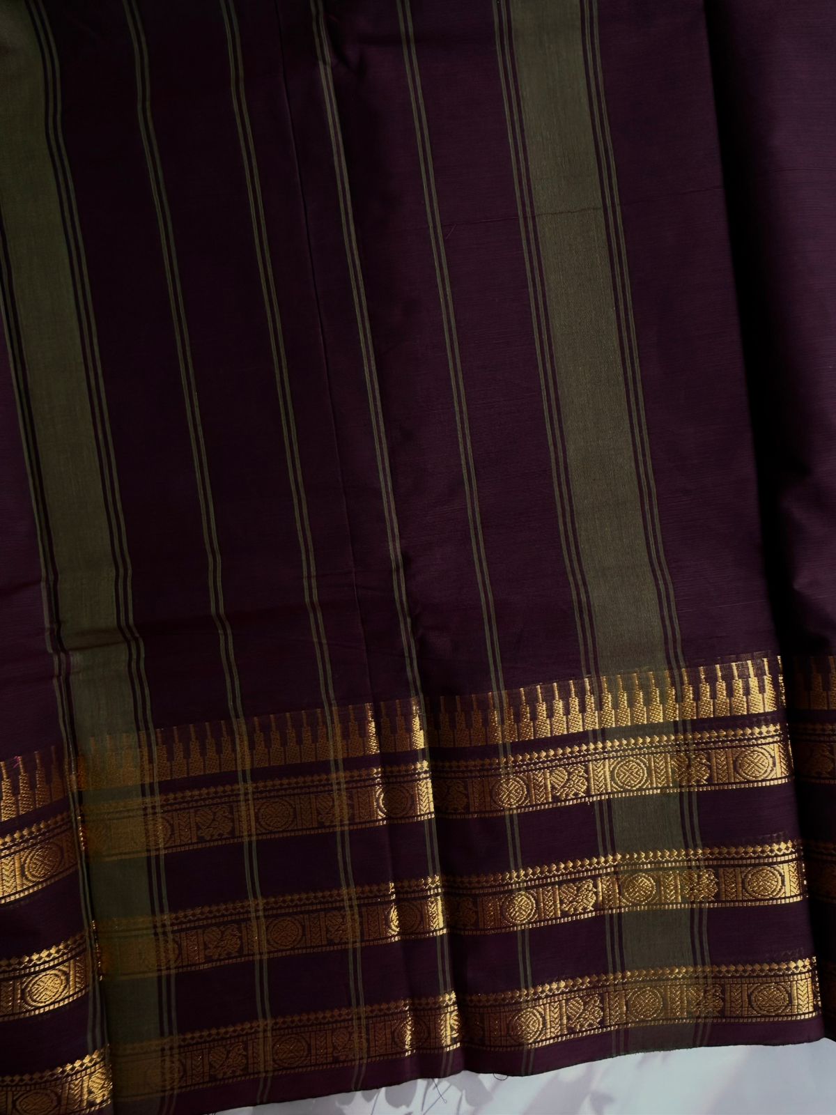 Kanchi cotton saree with rettapetta border